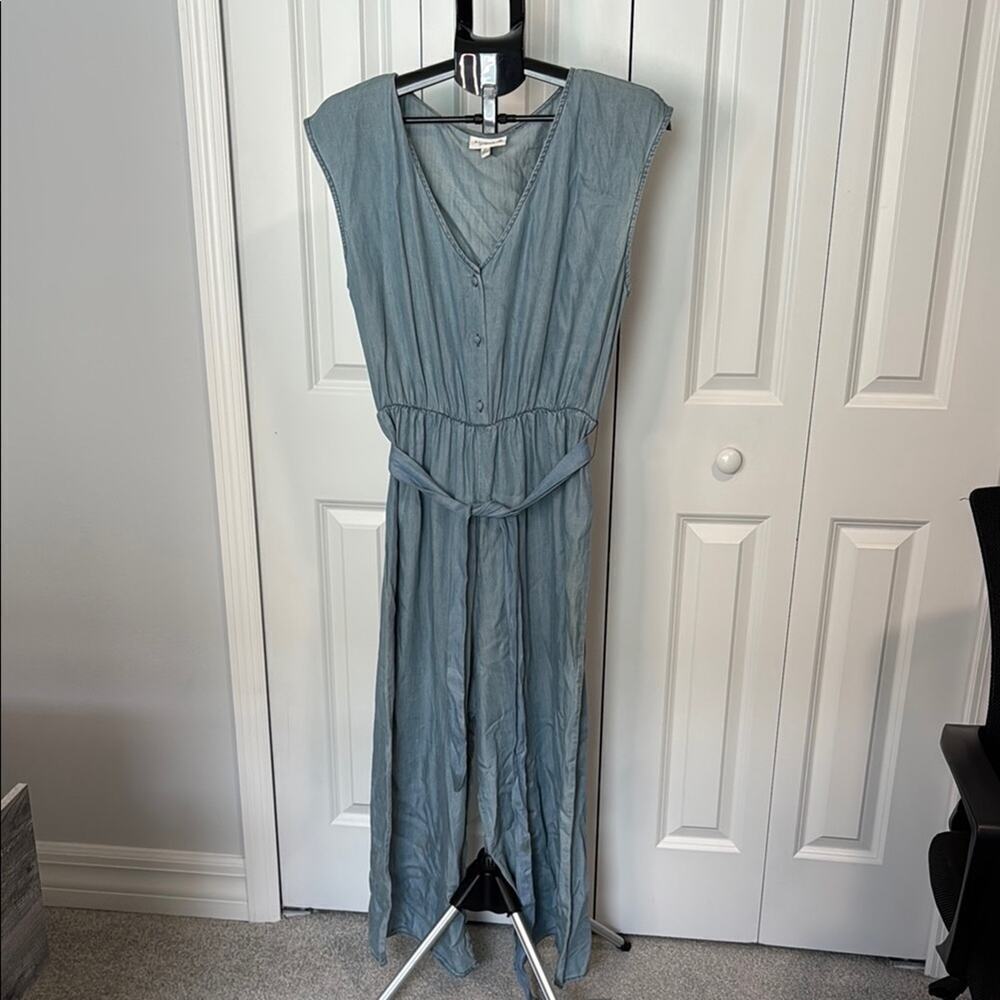 Bobeau Light chambray jumpsuit with Belt
